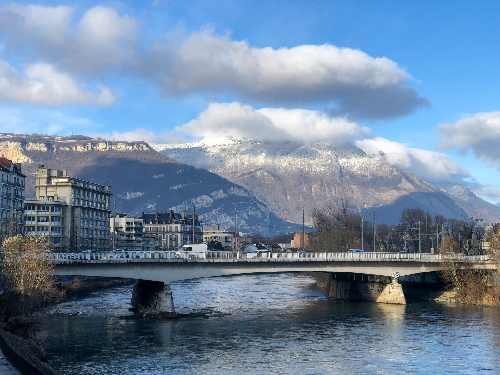 Grenoble bridge